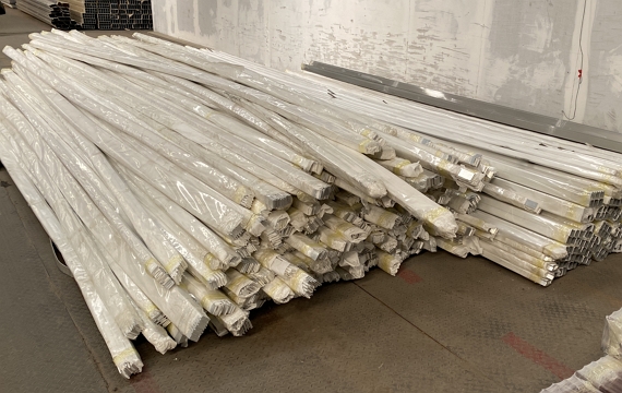 Aluminum bar packaging